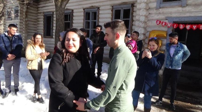 Tarihi K&ouml;şkte Bir &Ouml;m&uuml;r Boyu &ldquo;evet&rdquo; Dediler