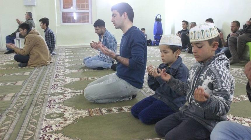 Yavuzeli&rsquo;nde Regaip Kandili Kutlandı