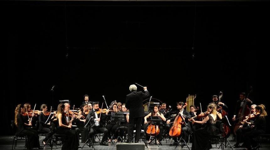 Kadıköy Belediyesi Süreyya Operası Ulusal Beste Yarışması’nda Ödüller Sahiplerini Buluyor