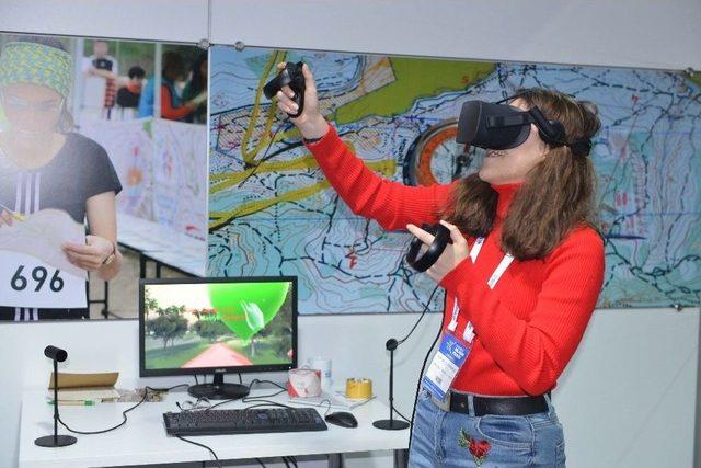 Bilişim Fuarı Ziyaret&ccedil;ileri Sekapark&rsquo;ta İpucu Arıyor 2