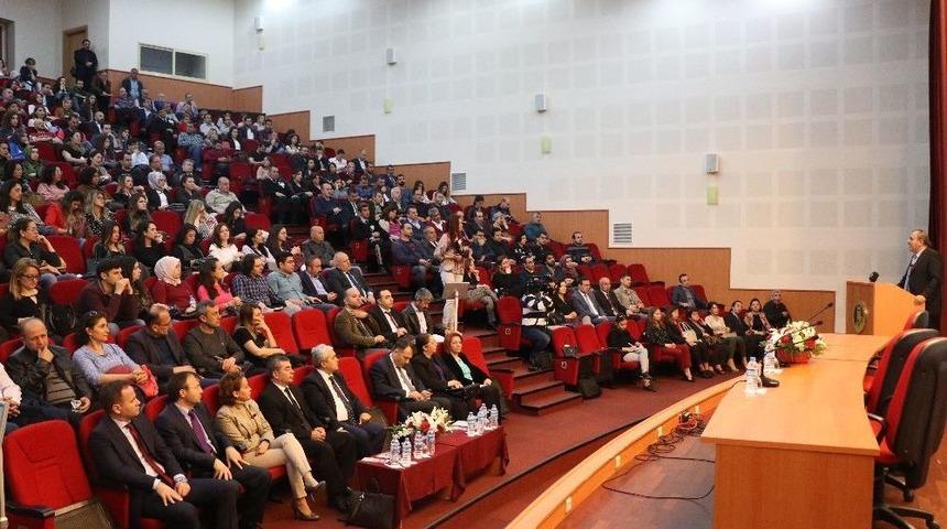 Prof. Dr. Şaşmaz: "2016’da 247 Milyon Kişi En Az Bir Kez Uyuşturucu Kullanmış"