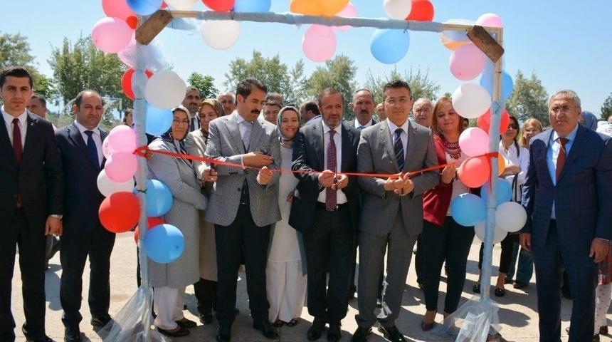 Başkan Toltar, Bilim Fuarı’nı Gezdi