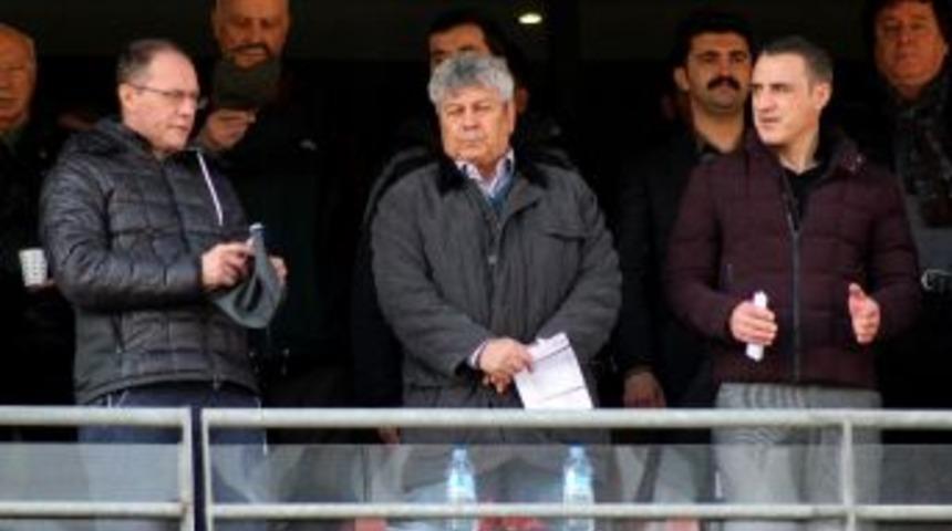 Lucescu, İstanbulspor - Samsunspor Ma&ccedil;ını Takip Etti
