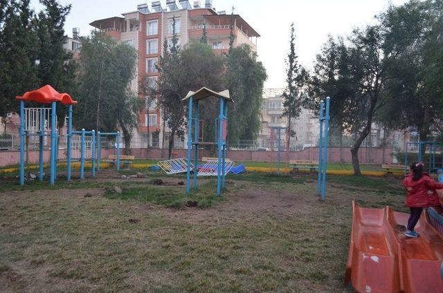 Velilerden Park İsyanı 1