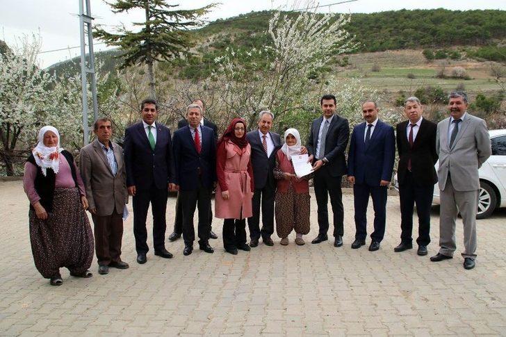 Akşehirli Fadime Nineye Cumhurbaşkanından Özel Islak İmzalı Mektup G1