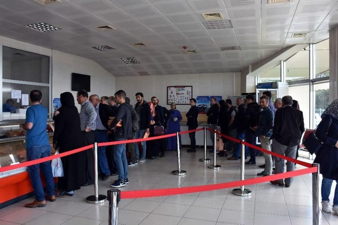 Bing&ouml;l&rsquo;de Ramazan &Ouml;ncesi Ucuz Et Kuyruğu