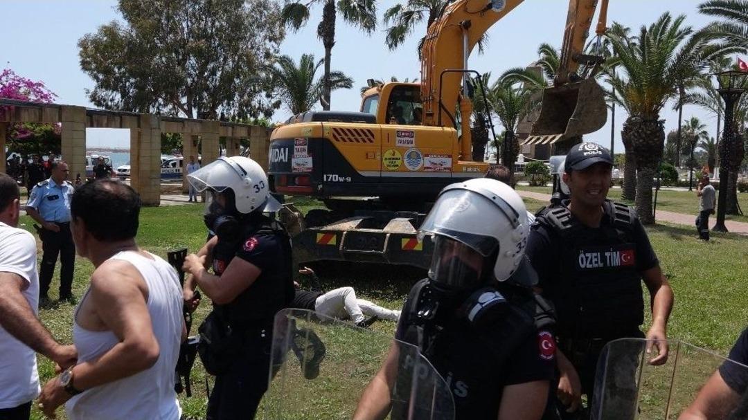 Mersin&rsquo;de Olaylı Yıkım