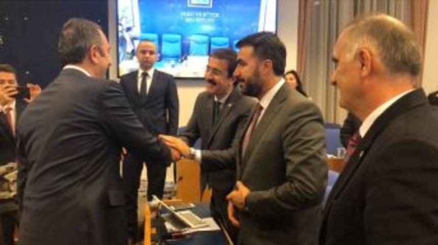 Aydemir, İki B&uuml;y&uuml;k Değişime Dikkat &Ccedil;ekti