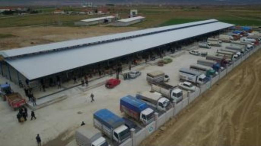 Çivril’de Yeni Hayvan Pazarı Hizmet Vermeye Başladı