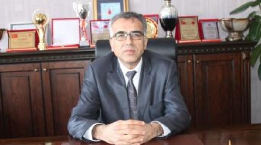 &Ouml;z: &ldquo;kadına Şiddete Karşı Buradayım&rdquo;