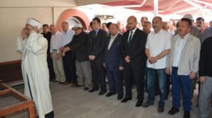 Şehit Filistinliler İçin Niksar’da Gıyabi Cenaze Namazı Kılındı