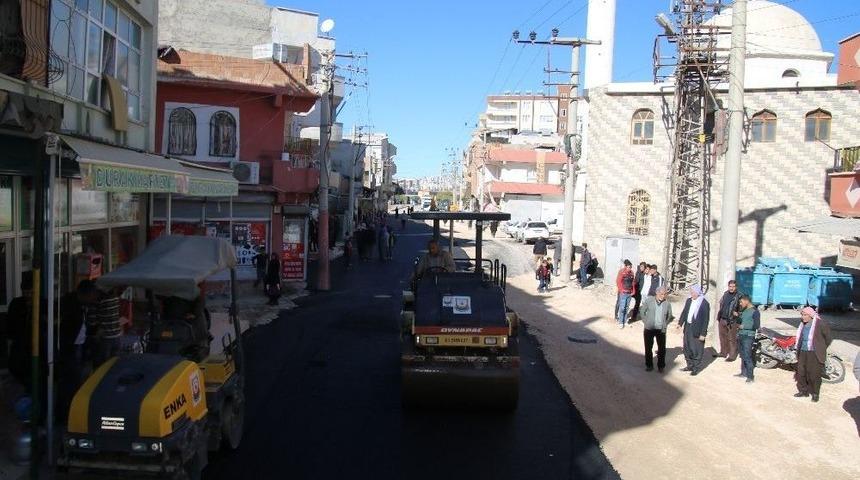 Şanlıurfa&rsquo;da Hafta Sonu Asfaltlama &Ccedil;alışmaları Devam Ediyor