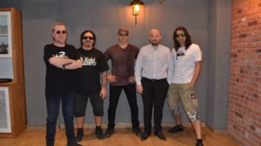 Rahmanoğlu&rsquo;ndan Sanata Destek