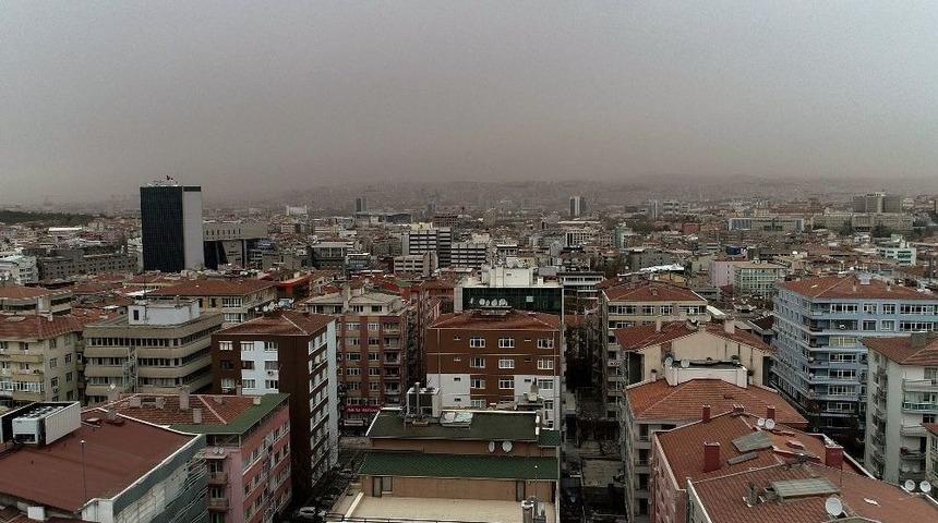 Sarı Renge B&uuml;r&uuml;nen Ankara Drone İle G&ouml;r&uuml;nt&uuml;lendi