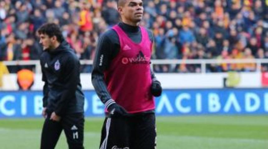 Beşiktaş&rsquo;ta Pepe Şoku