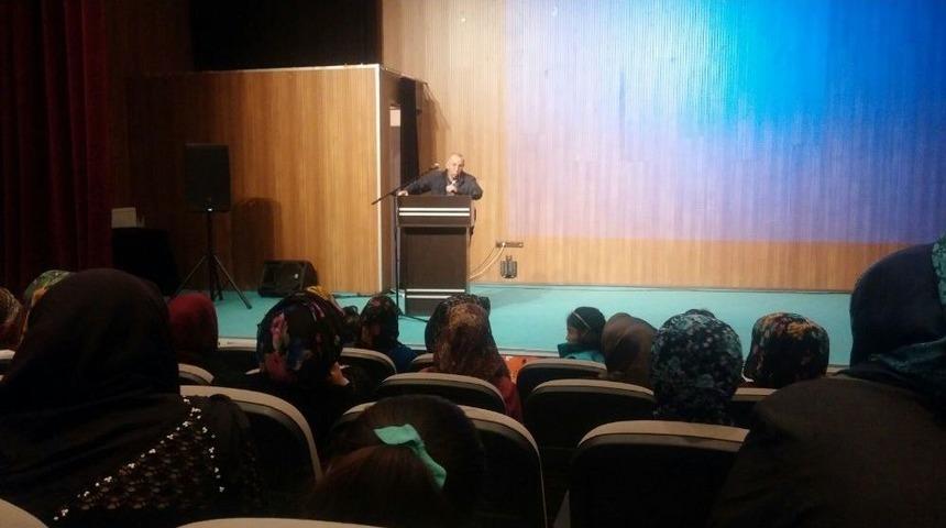 İpekyolu Belediyesinden &ldquo;yaşlı Sağlığı&rdquo; Semineri