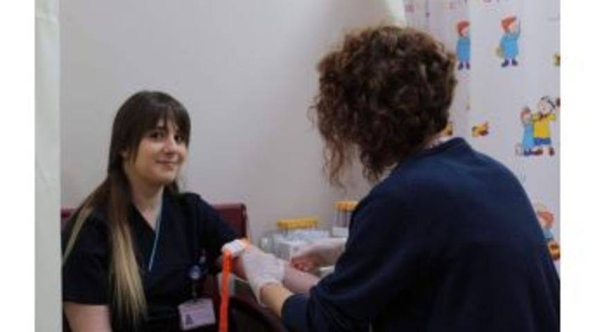 Hastanın Acil Kan İhtiyacına Hemşire Yetişti