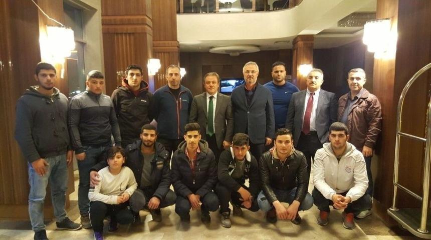 Gen&ccedil;ler Kul&uuml;pler Halter T&uuml;rkiye Şampiyonası Ağrı&rsquo;da Yapılacak