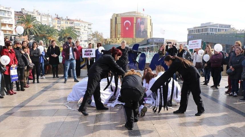 Büyükşehir Kadına Şiddete Tiyatral Gösteriyle ‘dur’ Dedi