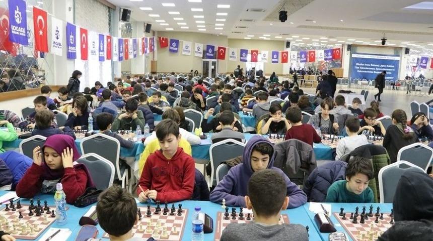 Satran&ccedil; Ligi&rsquo;nde Heyecan Devam Ediyor