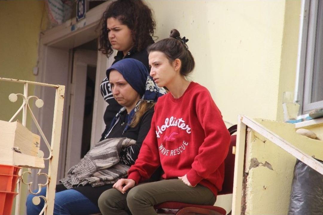 Katliamda &Ouml;ld&uuml;r&uuml;len Bakkal Sahibi Defnedildi