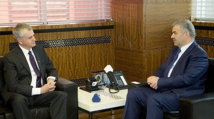 Başkan &Ccedil;elik&rsquo;ten Yatırım Daveti