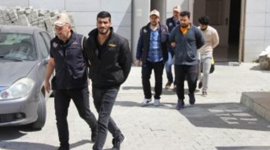 Samsun&rsquo;da Deaş&rsquo;tan 3 Kişiye Adli Kontrol