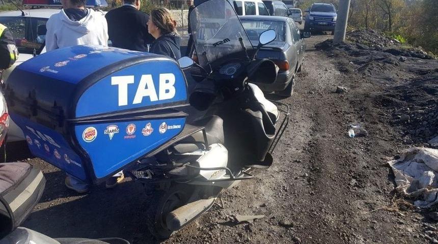 Otomobille Motosiklet &Ccedil;arpıştı: 1 Yaralı