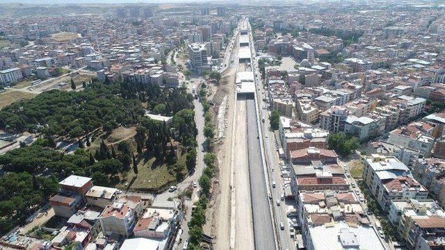 Turgutlu Kavşak Projesi’nde Asfalt Çalışmaları Başladı