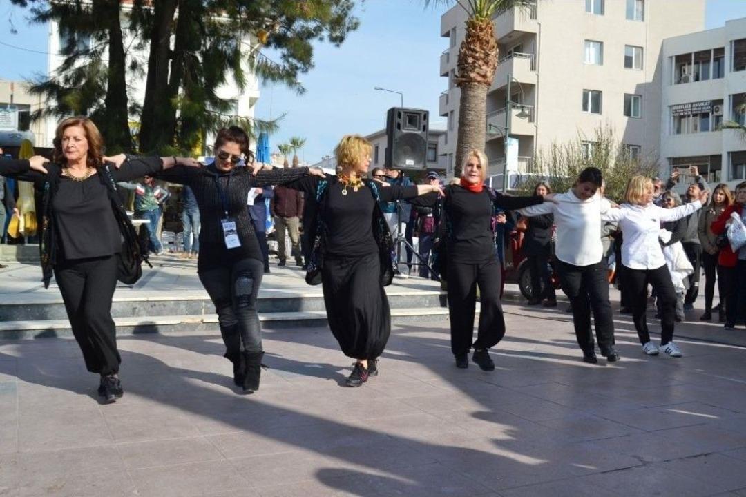 Ege&rsquo;nin İki Yakası K&uuml;lt&uuml;r Ve Danslarıyla Ayvalık&rsquo;ta 2. Kez Buluştu