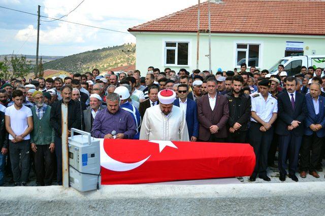 Kızılırmak'ta boğulan Sözleşmeli Er'in cenazesi Yozgat'a gönderildi (2)