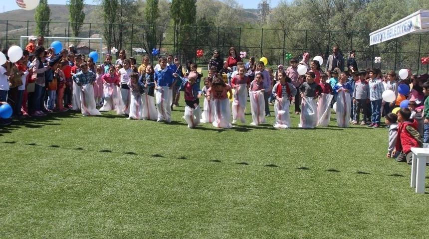 Artova’da Çocuk Şenliği