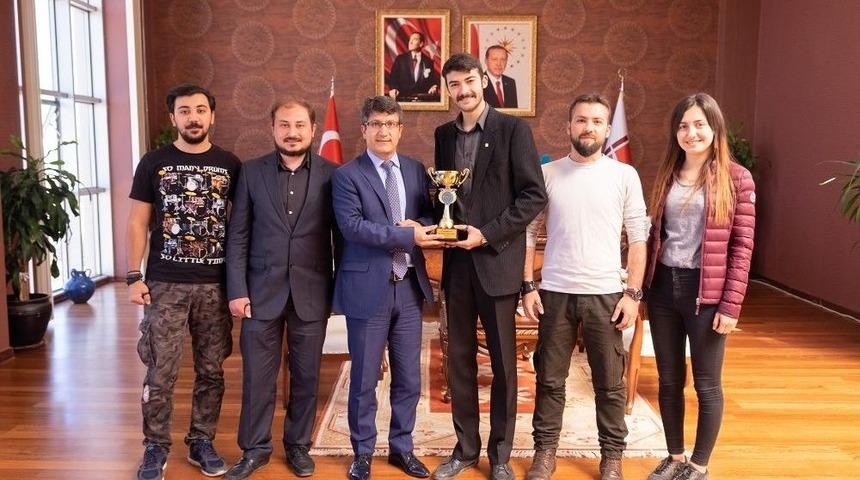 Türkiye 2’ncilerinden Rektör Taş’a Ziyaret