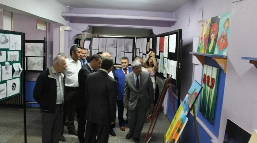 Burhaniye’de 3 Boyutlu Resim Sergisi