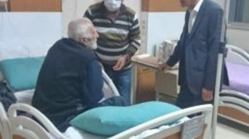 Başkan &Ouml;zdemir Hastaların Kandilini Kutladı