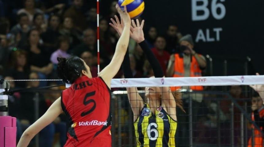 Vakıfbank, Fenerbah&ccedil;e&rsquo;yi 3-1 Mağlup Etti