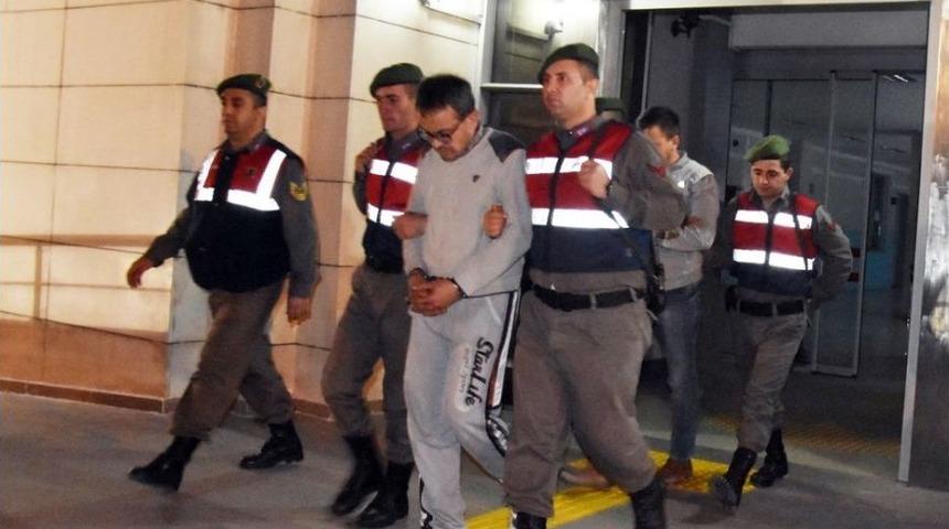 &Ccedil;aldıkları Hayvanları Satarken Yakalandılar