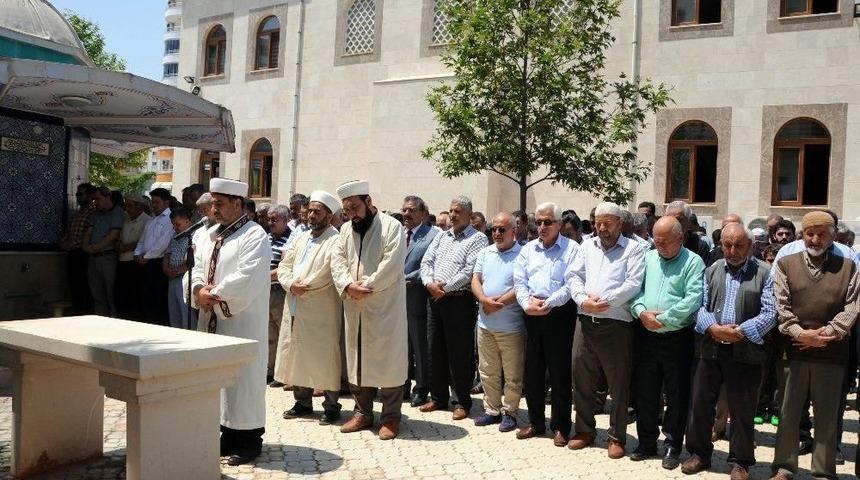 Erdemli&rsquo;de Filistin Şehitleri İ&ccedil;in Gıyabi Cenaze Namazı Kılındı