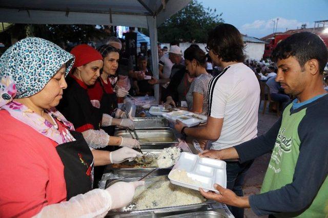 Efeler Belediyesi 15 Bin Kişiye İftar Verecek