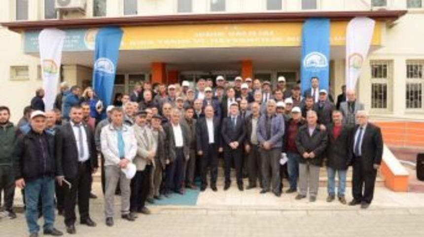 &Ccedil;ift&ccedil;iye Silajlık Mısır Dağıtıldı