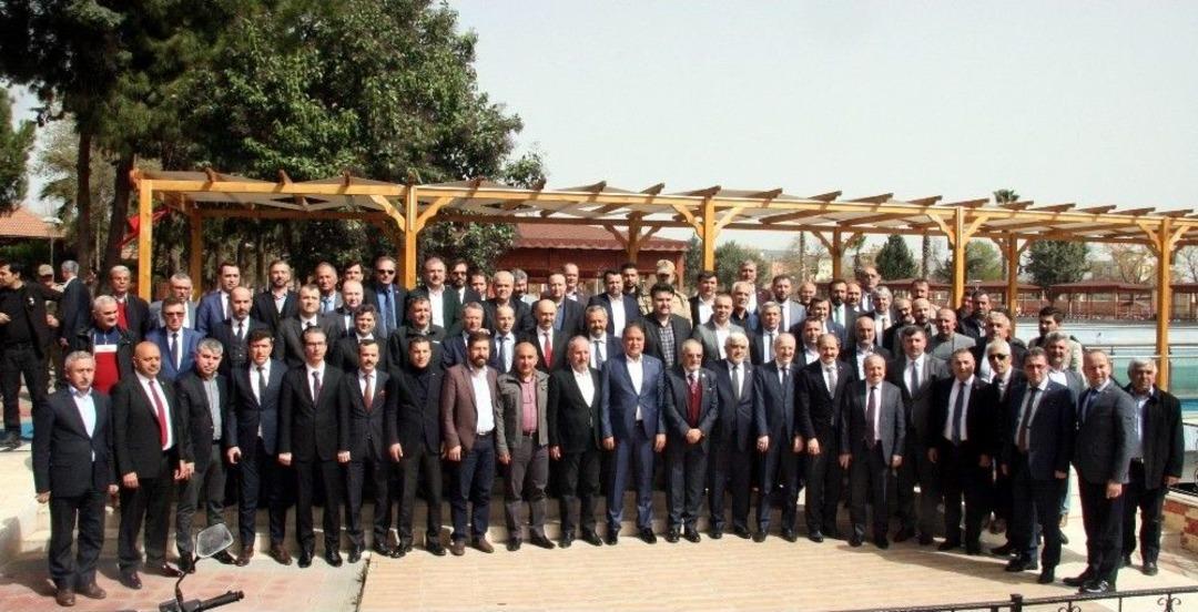 57&rsquo;nci Alay&rsquo;ın Sancağını 57 Kişilik Heyet Kilis&rsquo;e Getirdi