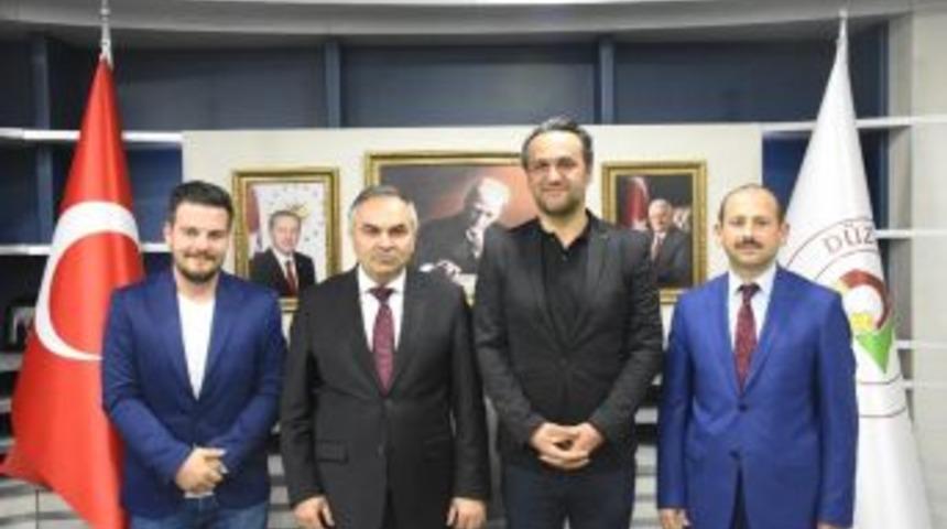 Başarılı Bilardocudan Başkan Ay&rsquo;a Ziyaret