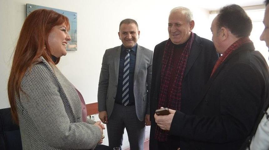 Oltululardan Trt&rsquo;ye Ziyaret