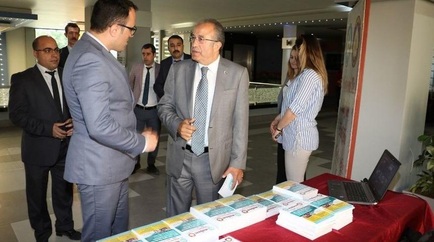 Gençler, Hayallerine Büyükşehirle Hazırlanıyor