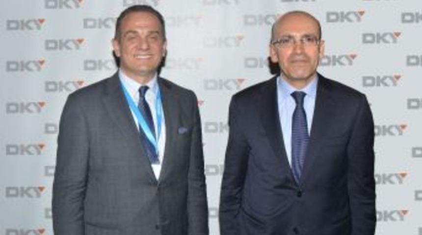 Mehmet Şimşek İş D&uuml;nyası İle Bir Araya Geldi