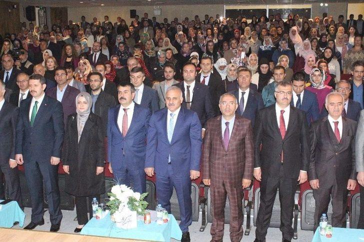 Türkiye’de 2 Milyon 300 Bin Kişi Okuma Yazma Bilmiyor G3