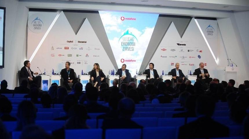 Colman Deegan: &ldquo;genişbant Teknolojileri Dijital Hayatın Omurgasını Oluşturuyor&rdquo;