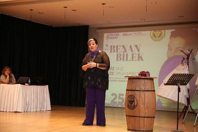 Bucalı Kadınlara Benan Bilek&rsquo;le Kahkaha Tufanı 1