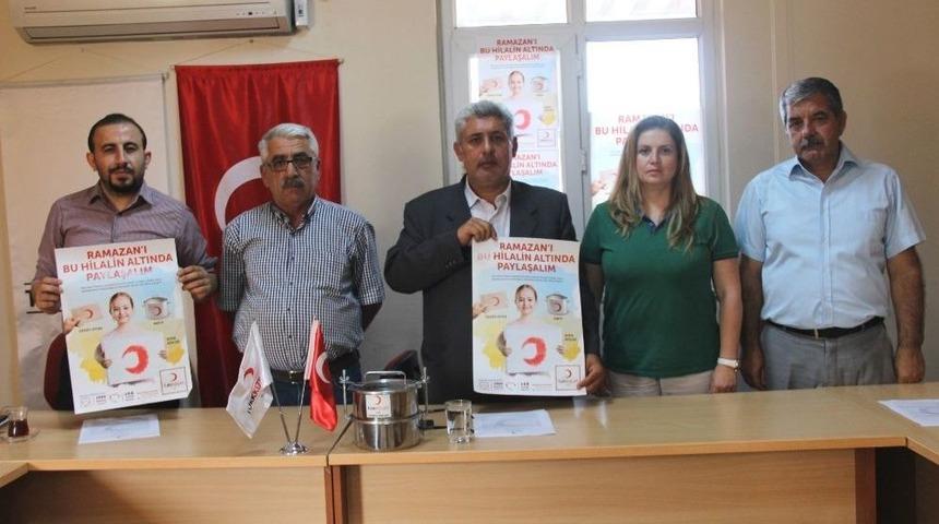 T&uuml;rk Kızılayı Ramazan&rsquo;da Da Yoksulların Yanında