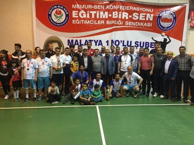 Mehmet Akif İnan Voleybol Turnuvası Tamamlandı